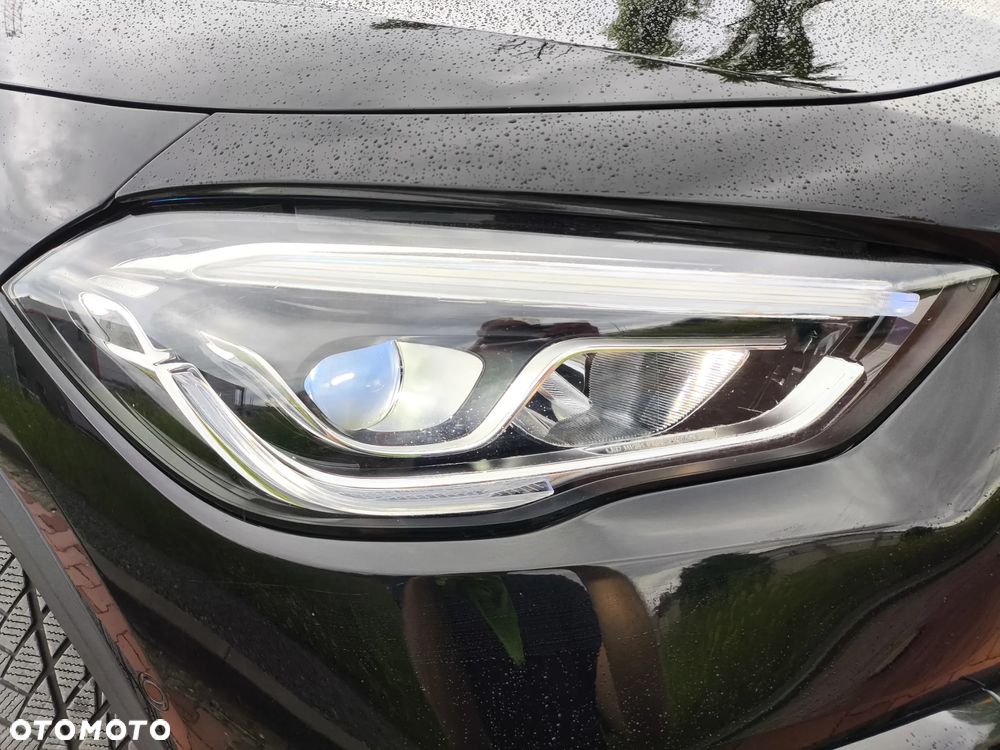 Mercedes-Benz GLA 250 4-Matic AMG Line - 31