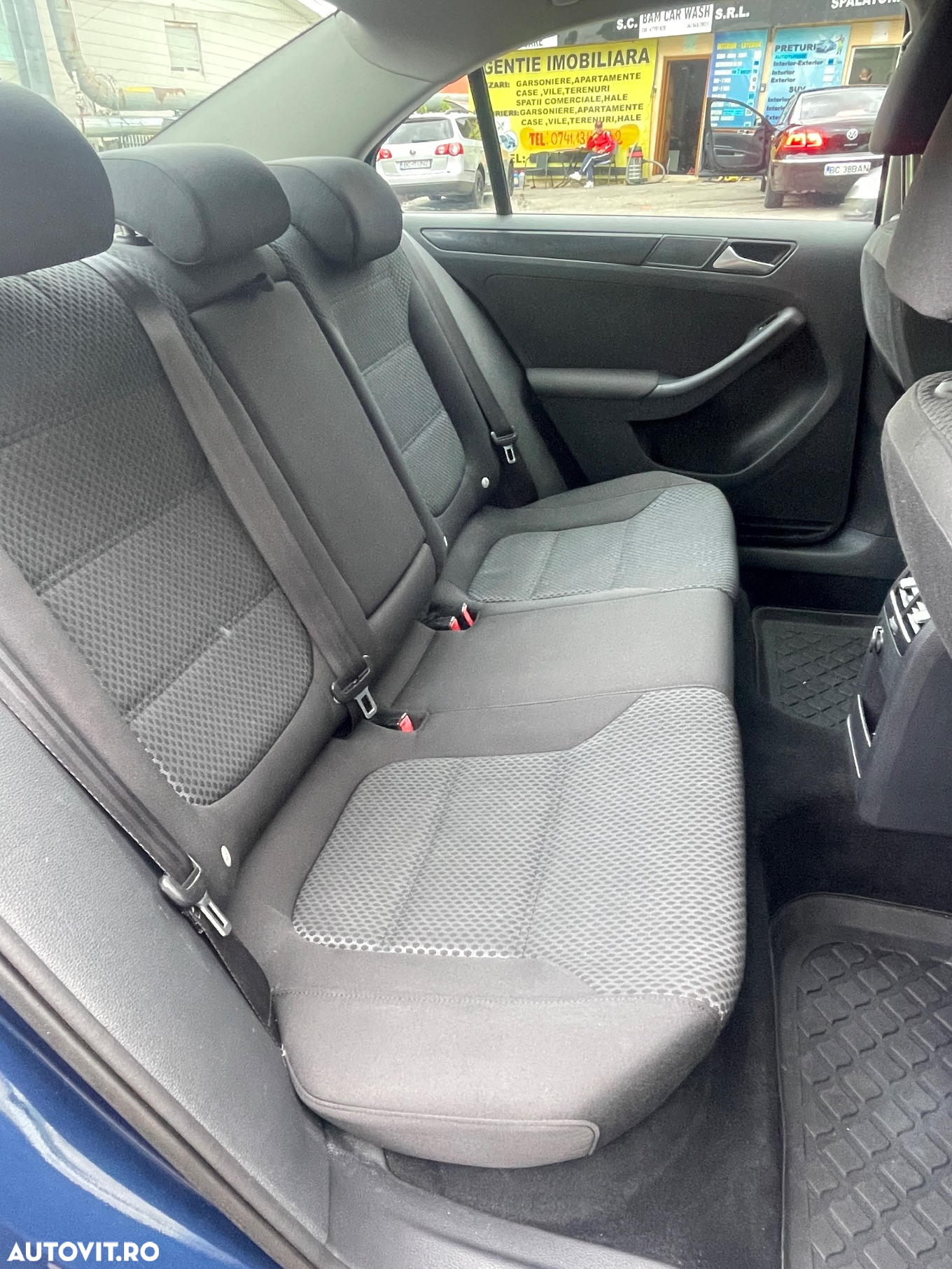 Volkswagen Jetta 1.2 TSI BlueMotion Technology Comfortline - 7