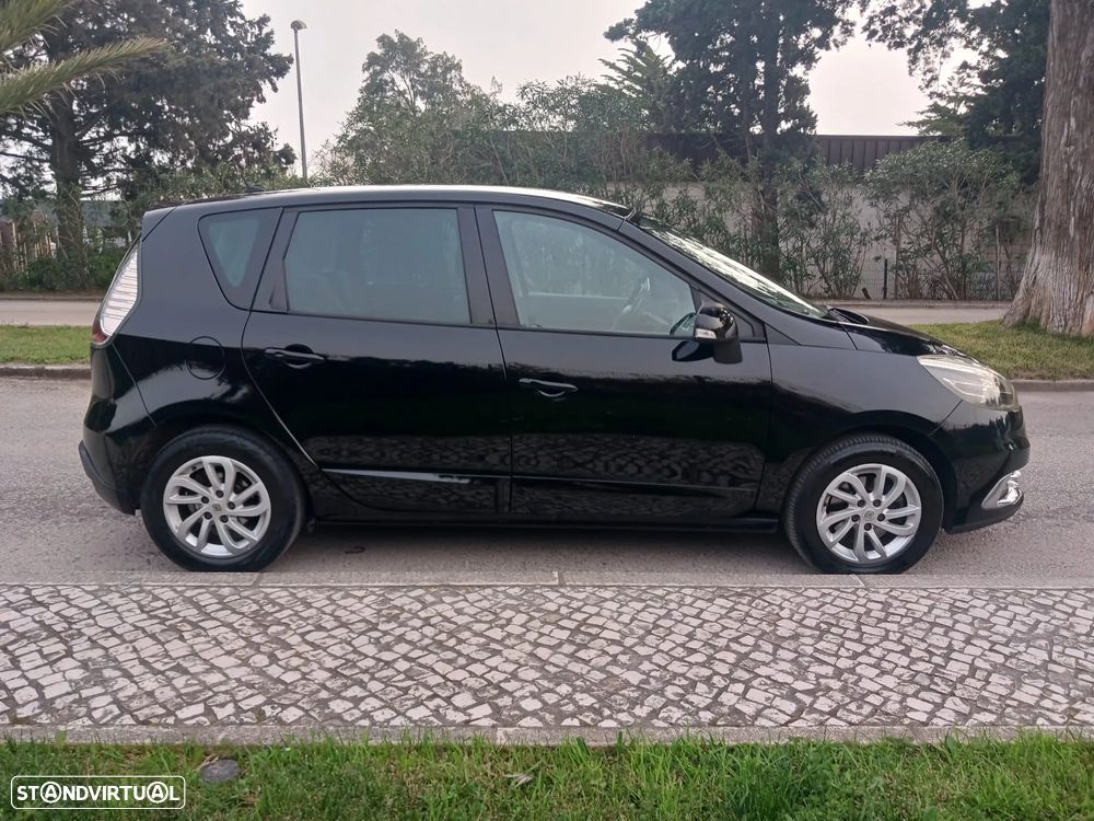 Renault Scénic 1.5 dCi Sport SS - 4