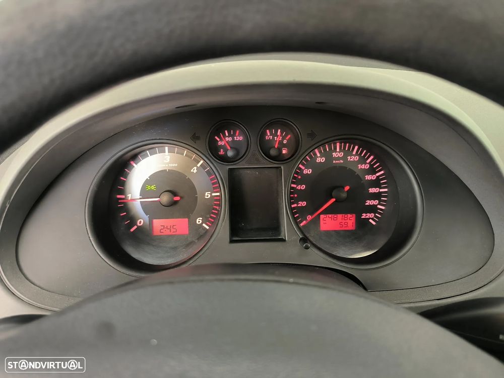 SEAT Ibiza 1.9 TDi Signo - 5