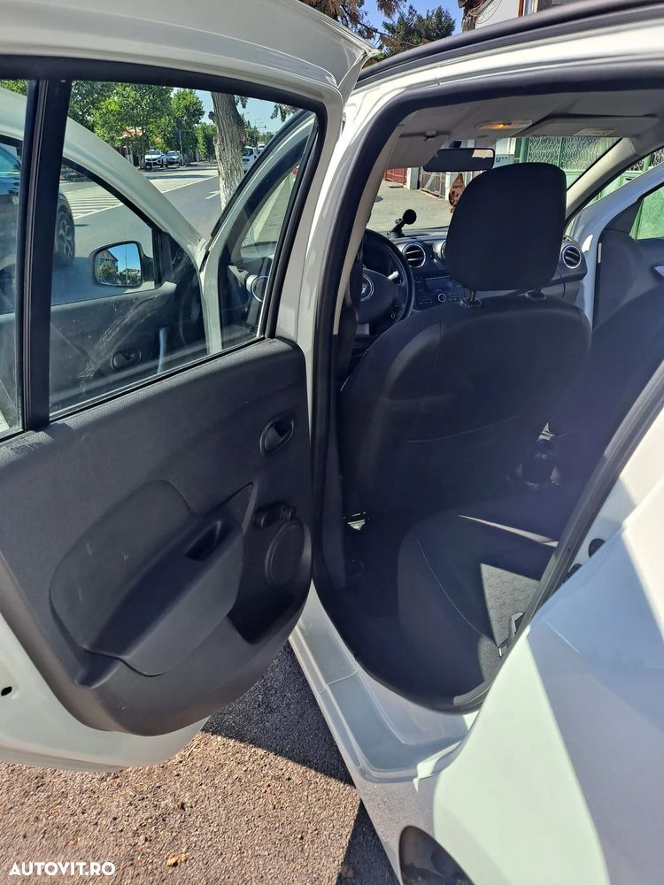 Dacia Sandero - 19