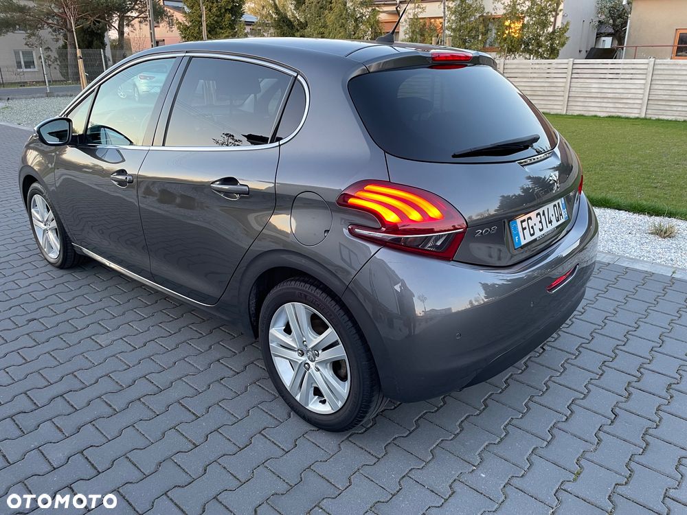 Peugeot 208 PureTech 110 Stop & Start Signature - 7