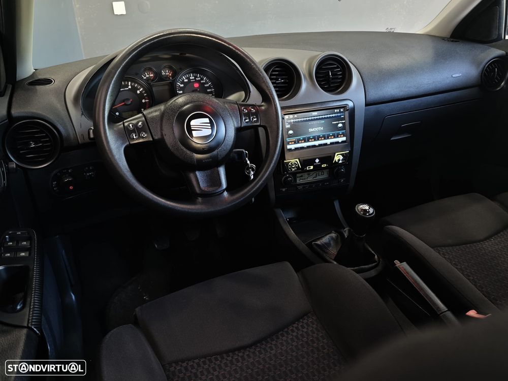 SEAT Ibiza 1.4 16V Sport - 30