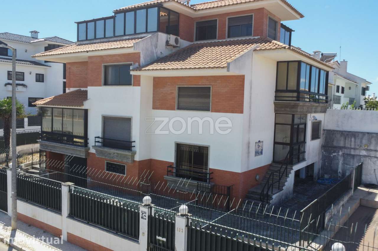 Moradia, Murtal, Cascais, com dois terrenos, piscina e furo no jardim - Grande imagem: 5/50