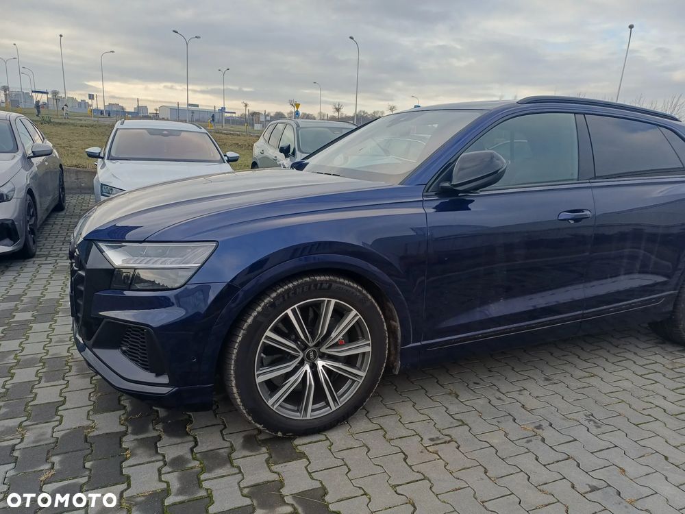 Audi SQ8 - 33