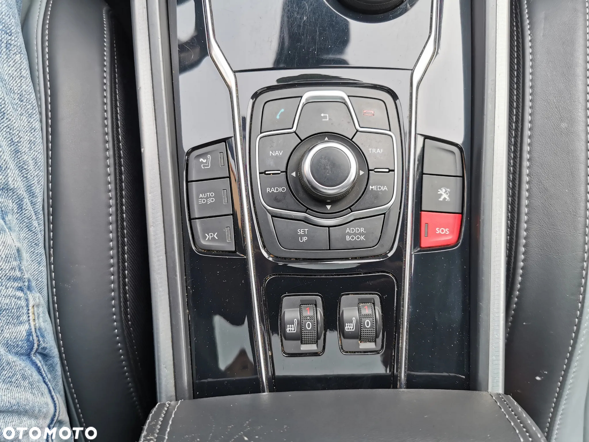 Peugeot 508 RXH 2.0 HDi HYbrid4 - 33