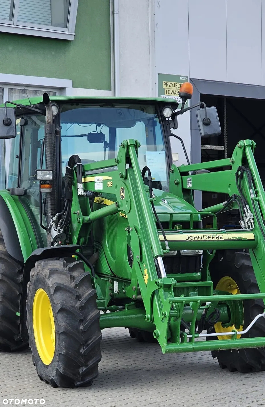 John Deere 5090R - 4