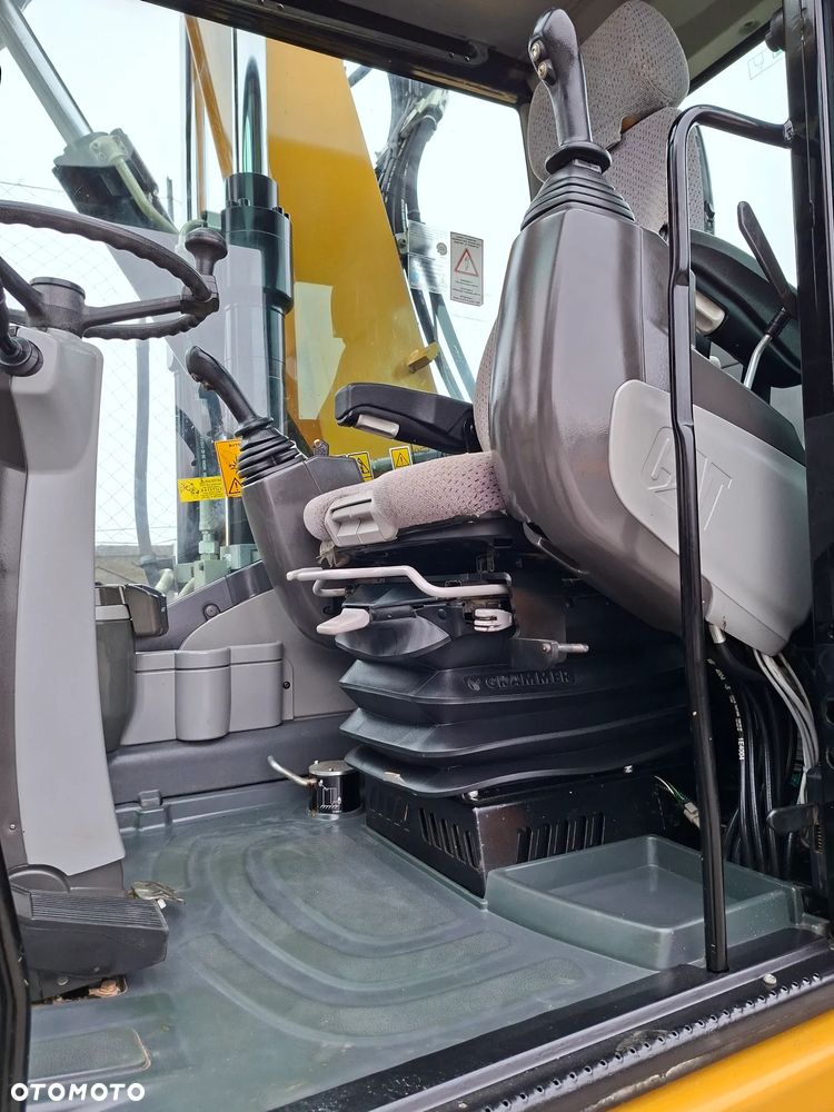 Caterpillar CAT M 313 D - 36