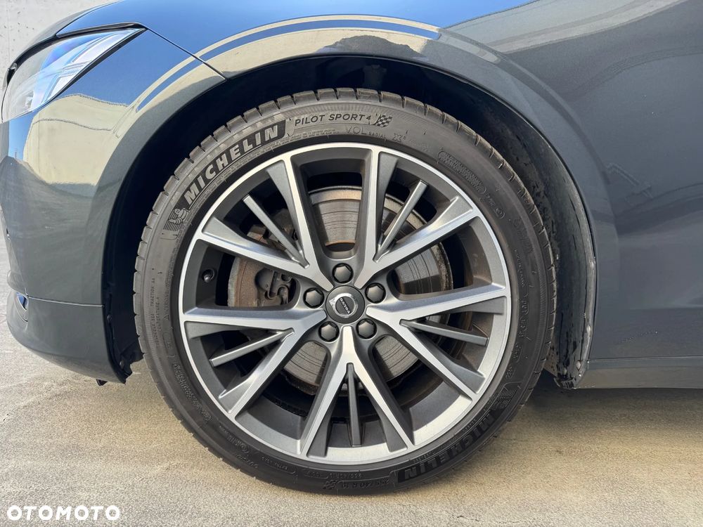 Volvo V90 T5 R-Design - 9