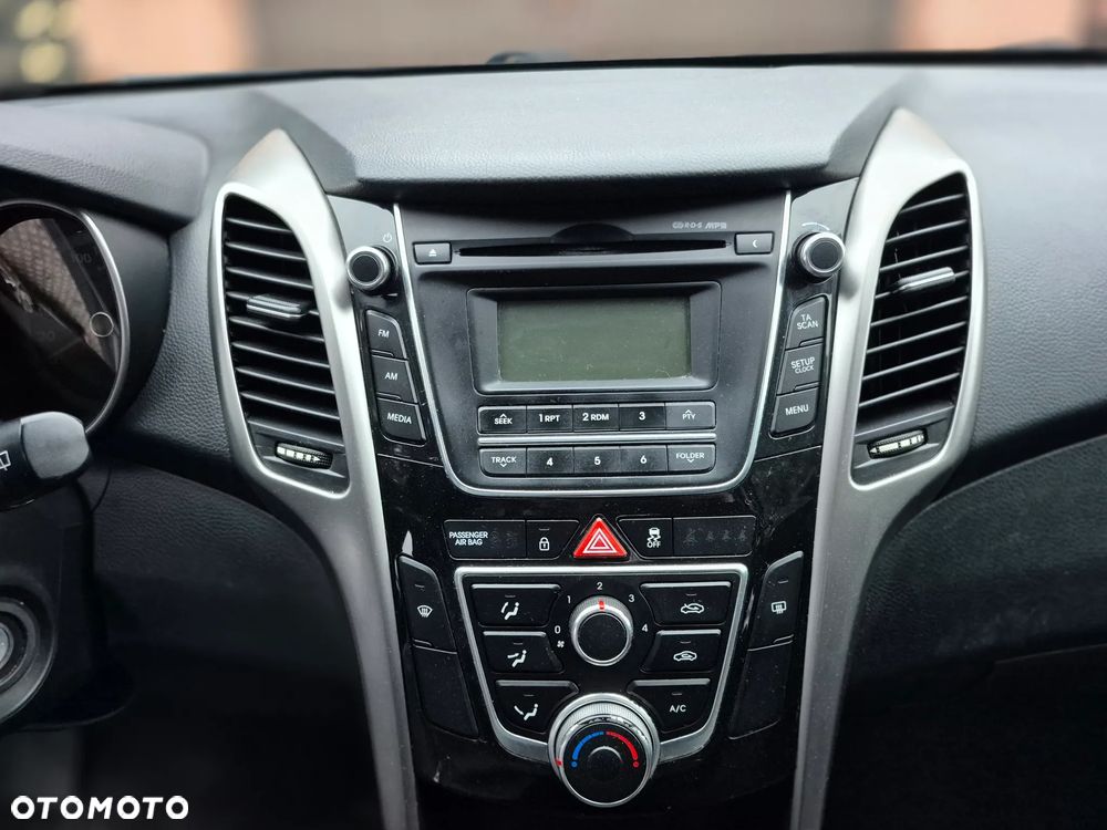 Hyundai i30 1.4 Advantage - 15
