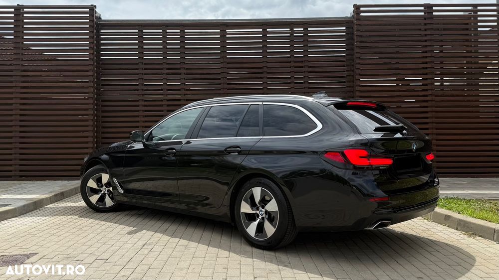BMW Seria 5 520d xDrive Aut. Sport Line - 8