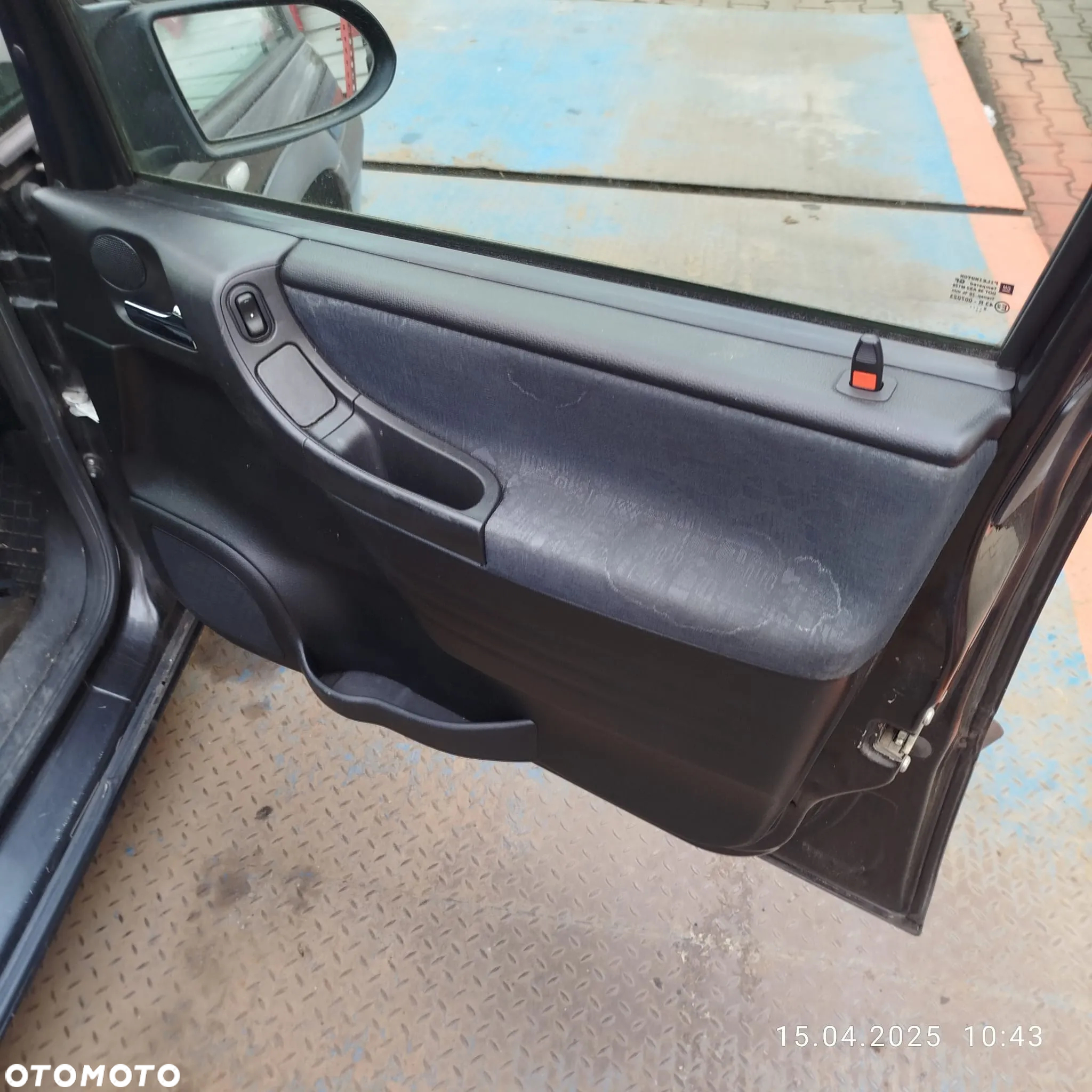 Opel Zafira A na części . - 6