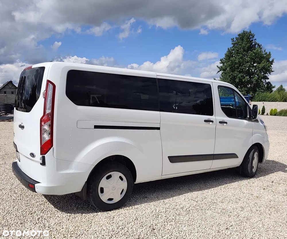Ford Transit Custom 310 L2H1 Limited - 10