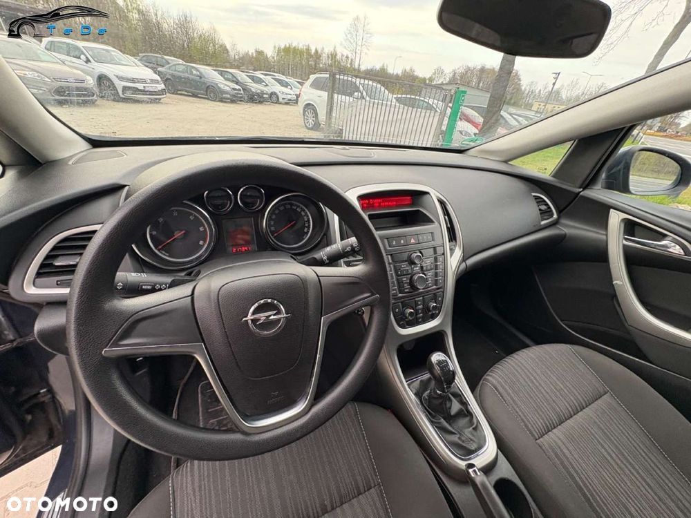 Opel Astra 2.0 CDTI Cosmo - 20