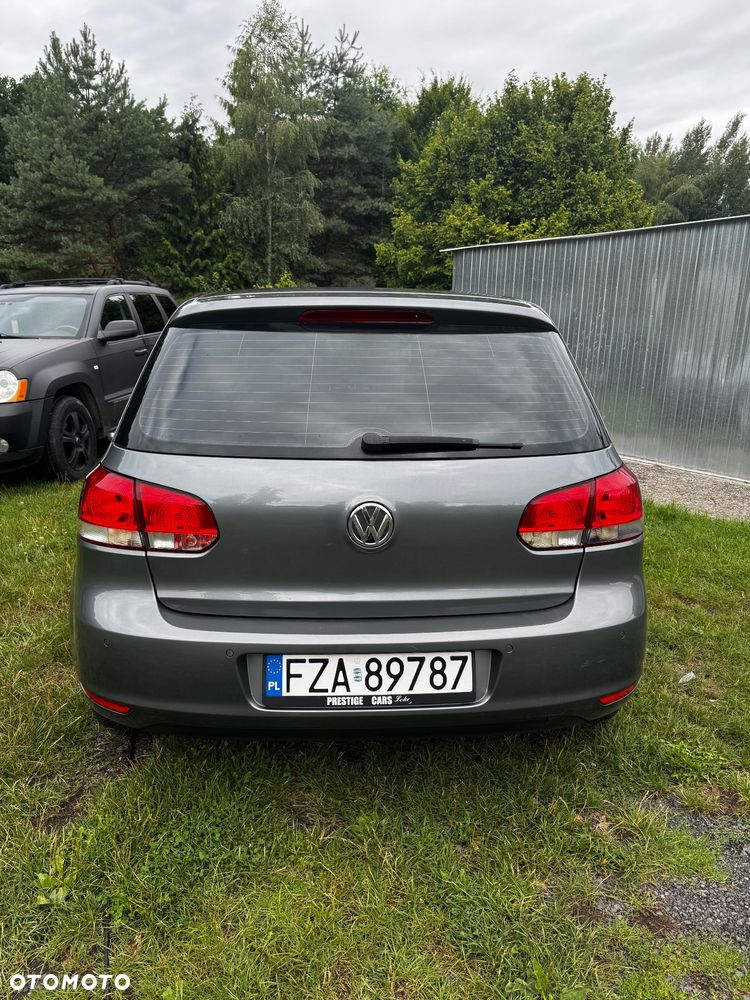 Volkswagen Golf 1.6 Comfortline - 4