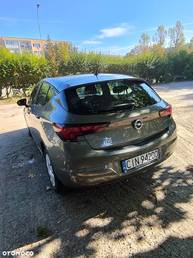 Opel Astra - 4