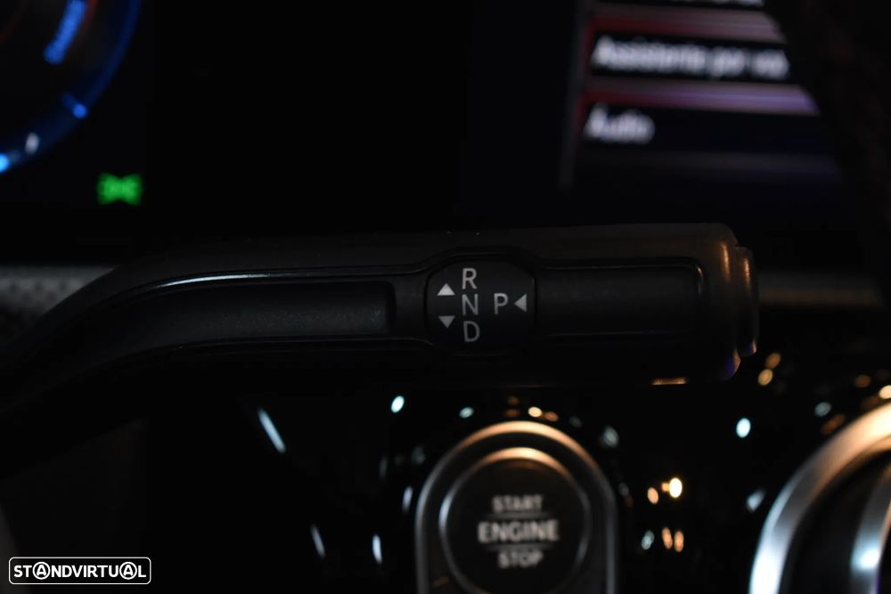 Mercedes-Benz A 250 e 8G-DCT AMG Line - 34