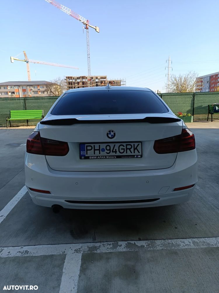 BMW Seria 3 320d Efficient Dynamic Edition Aut. - 5