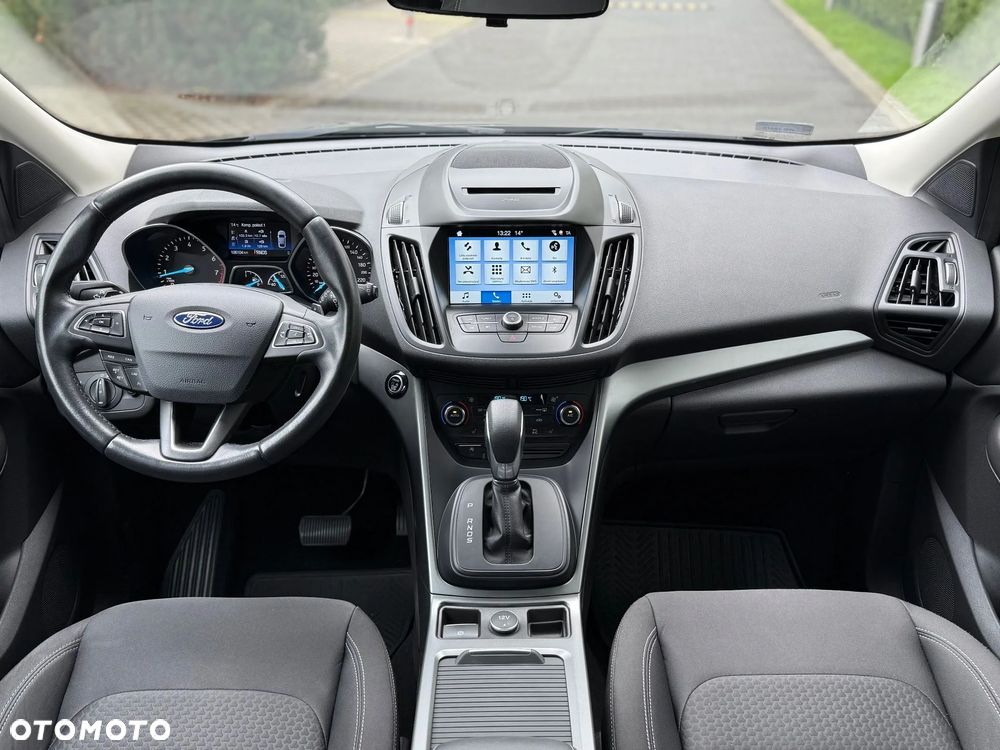 Ford Kuga - 21