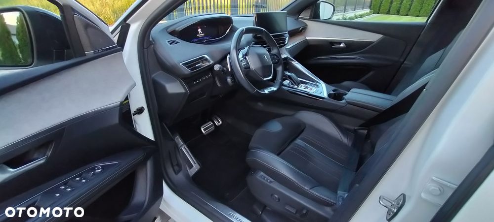 Peugeot 3008 1.6 PureTech Hybrid4 PHEV GT Pack S&S EAT8 - 8