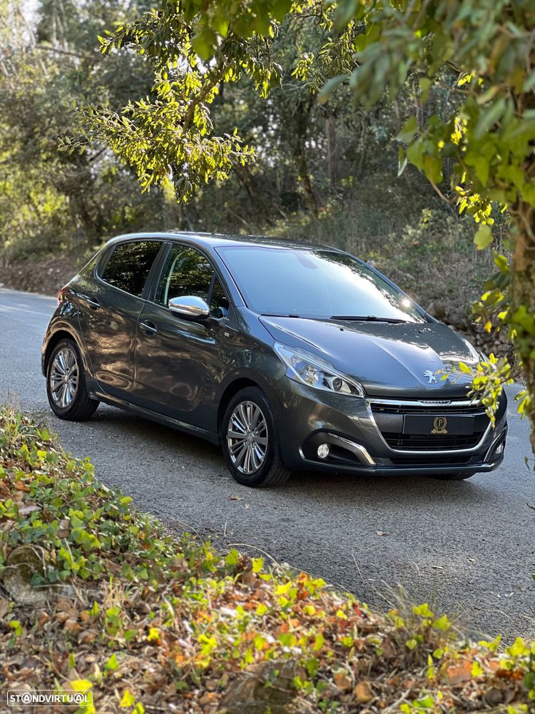 Peugeot 208 1.2 PureTech Allure - 2