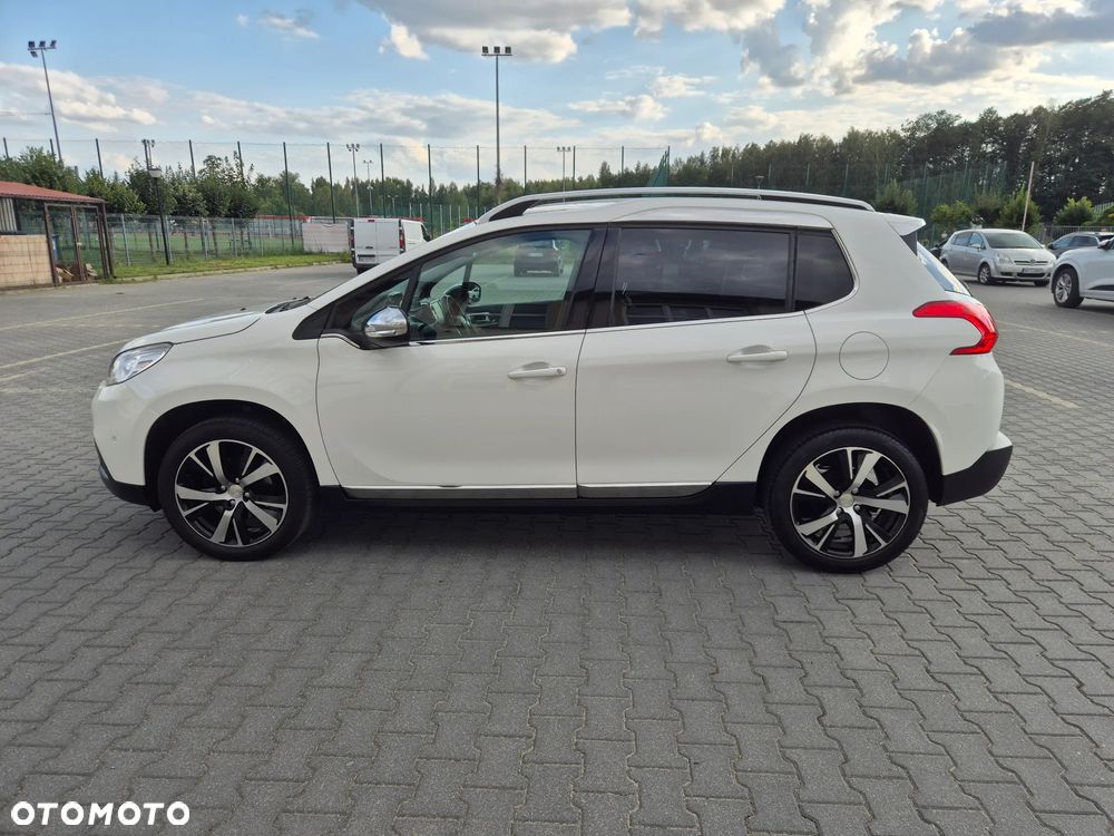 Peugeot 2008 1.2 Pure Tech Allure S&S EAT6 - 3
