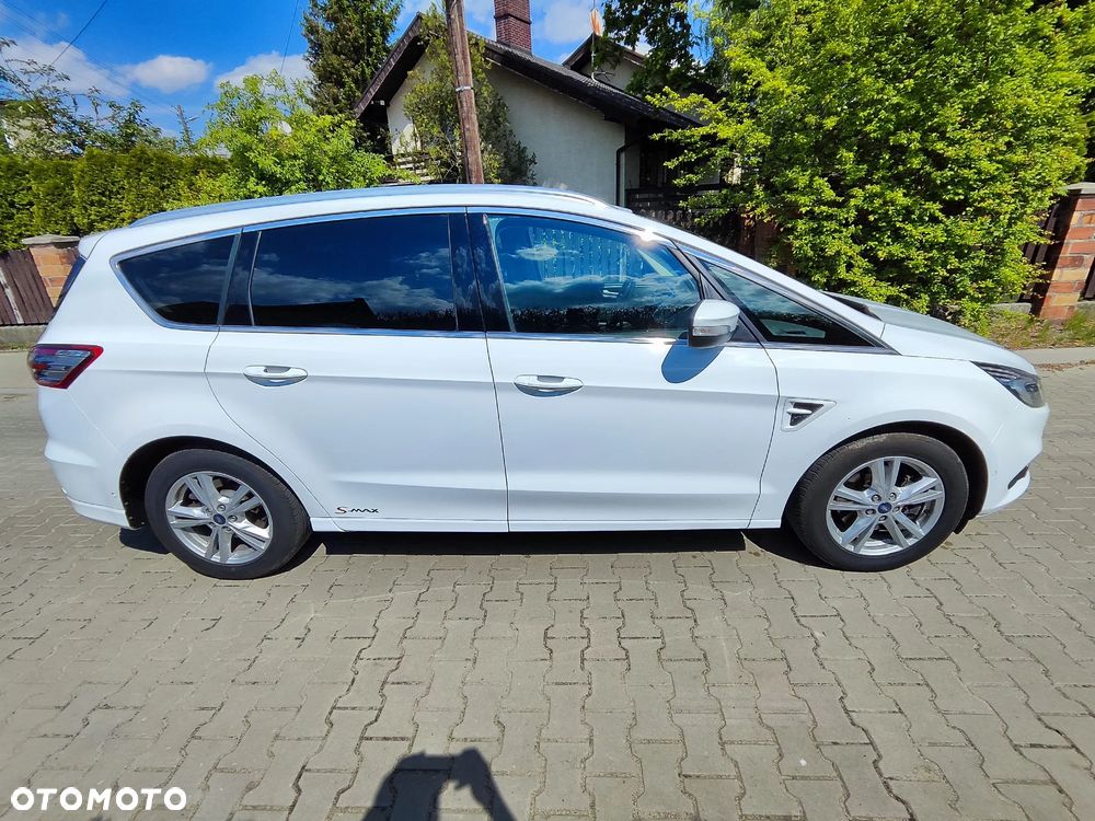 Ford S-Max ver-2-0-ecoblue-titanium - 4