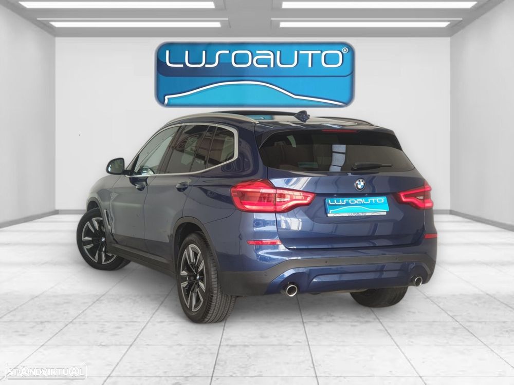 BMW X3 18 d sDrive Auto - 10