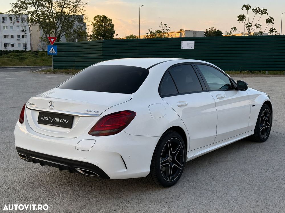 Mercedes-Benz C 300 e 4MATIC Aut. - 3