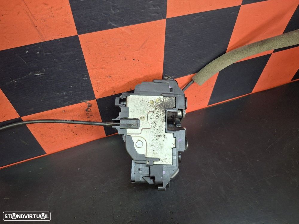 Fecho Porta Frente Direito Renault Master Iii Camião De Plataforma/Cha - 3