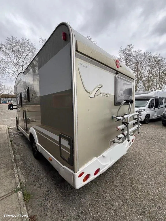 Burstner Ixeo 664 Cama Francesa/Basculante - 4