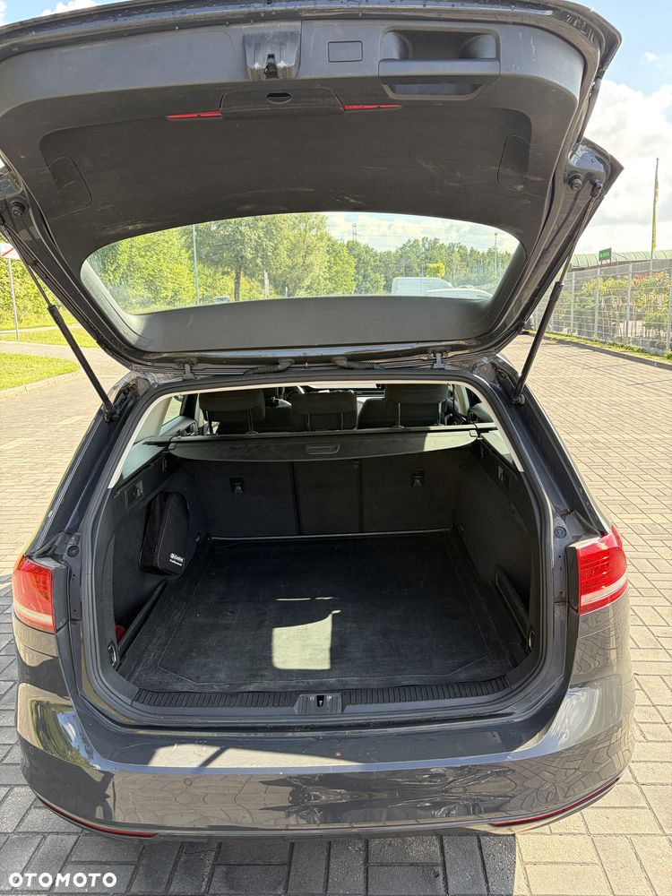 Volkswagen Passat 1.6 TDI (BlueMotion Technology) Comfortline - 10