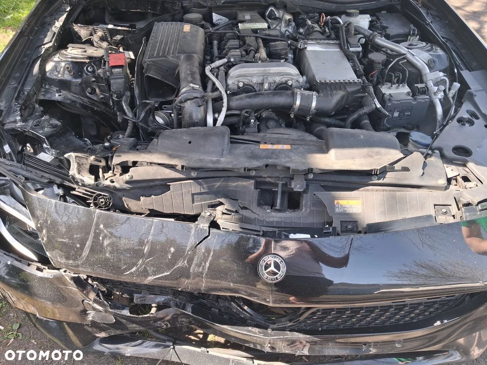 Mercedes-Benz SLC 180 - 14