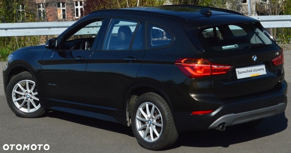 BMW X1 - 16