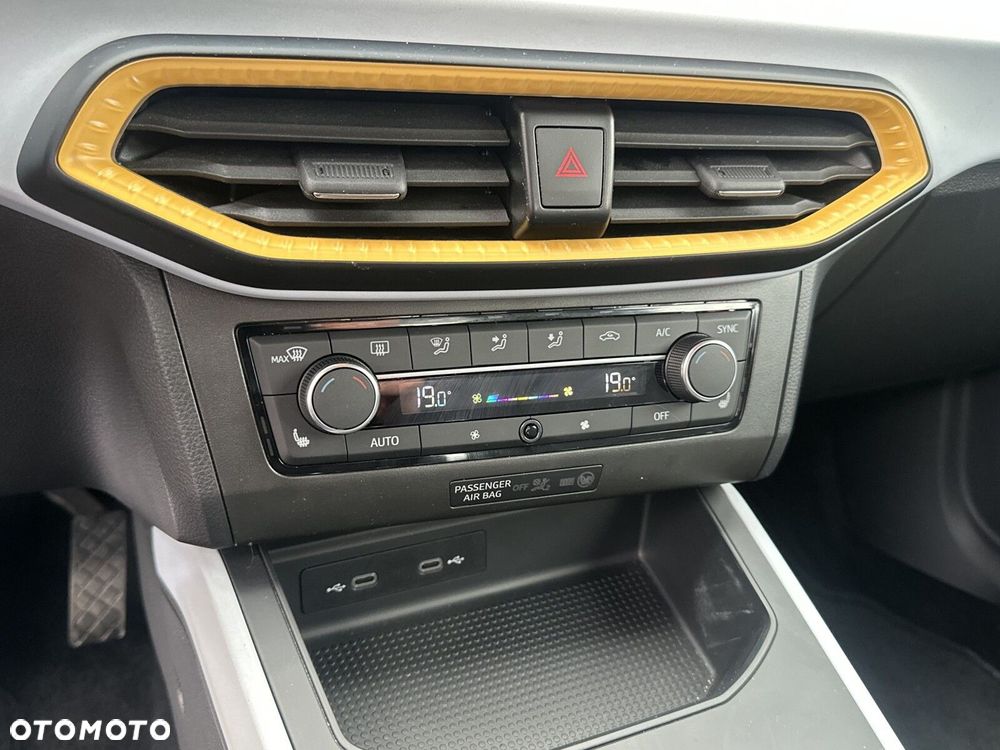 Seat Arona 1.0 TSI Style S&S DSG - 25