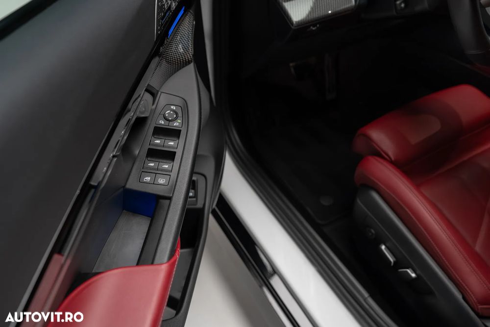 BMW Seria 5 520i AT MHEV - 13