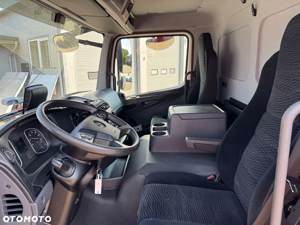 Mercedes-Benz ATEGO - 27