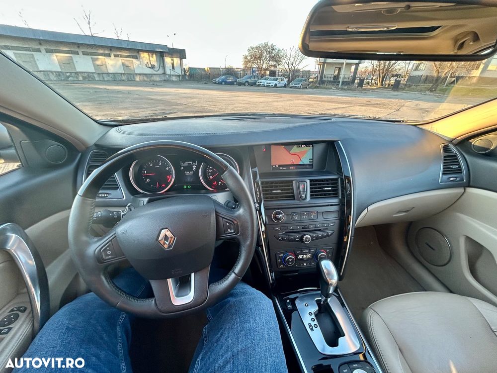 Renault Latitude 2.0 dCi Initiale Aut. - 10