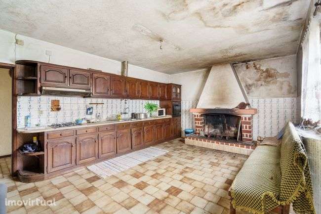 Quinta para Venda em Montalegre – Oportunidade Única para Restauro - Grande imagem: 5/10