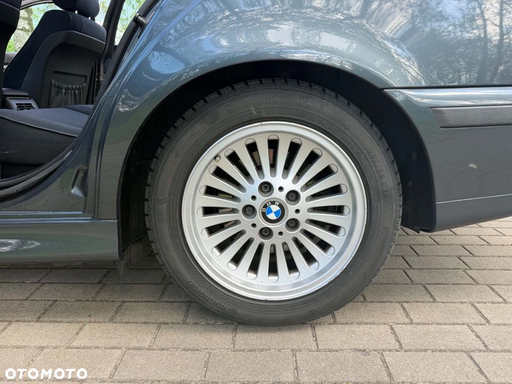 BMW Seria 5 - 21