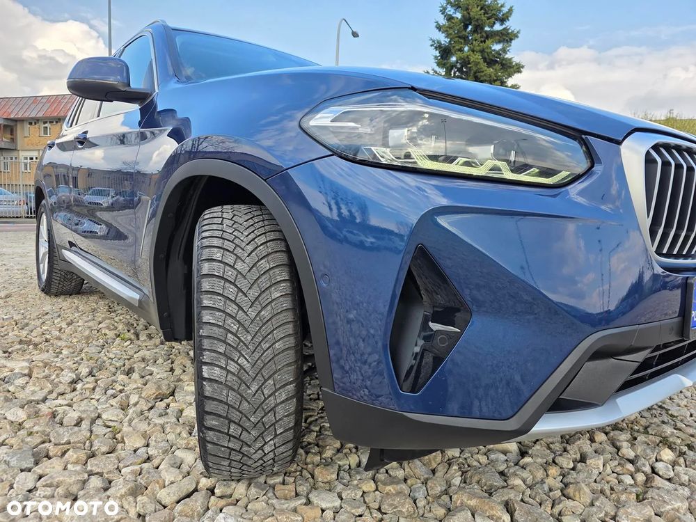 BMW X3 xDrive20d Business Edition - 36