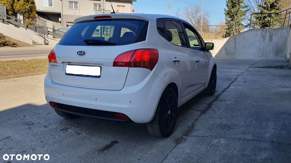 Kia Venga 1.6 CVVT Titanium Collection - 7