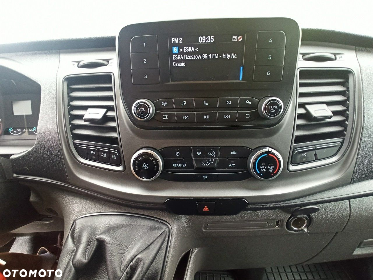Ford Transit Custom - 12