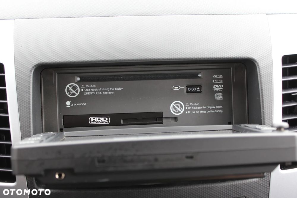 Mitsubishi Outlander 2.0 2WD CVT Invite - 35
