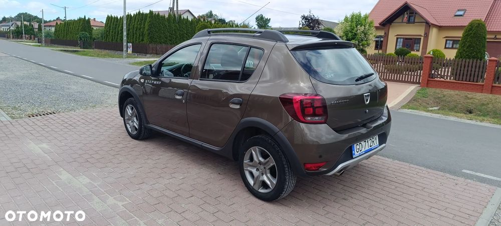 Dacia Sandero Stepway 0.9 TCe Laureate - 3