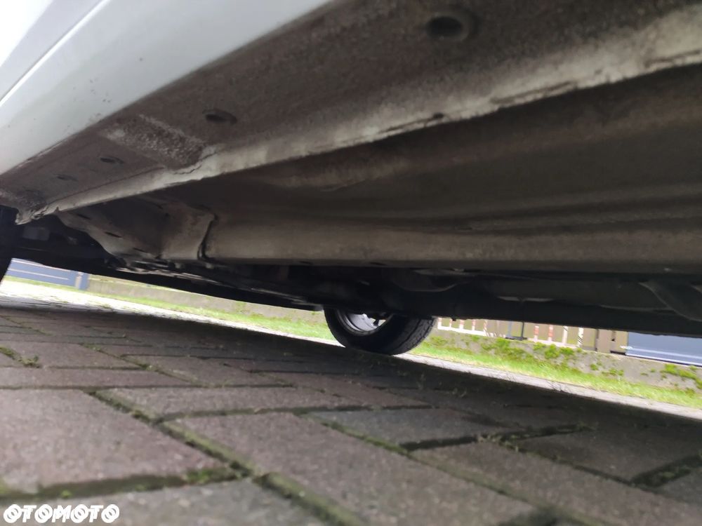 Ford Fiesta 1.25 Trend Edition - 18