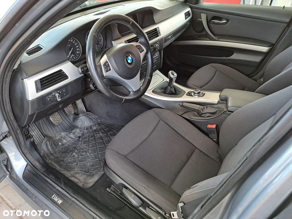 BMW Seria 3 - 13