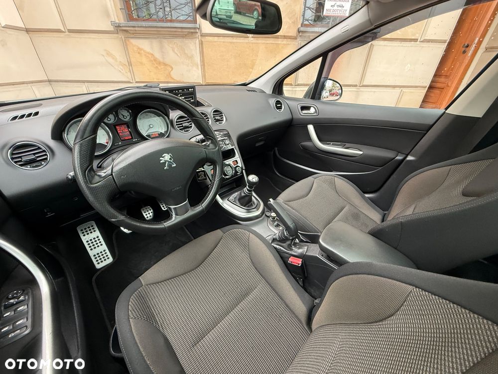 Peugeot 308 1.6 THP Active - 36