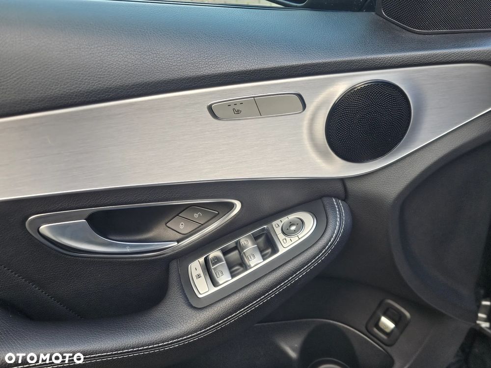 Mercedes-Benz Klasa C 180 9G-TRONIC - 24