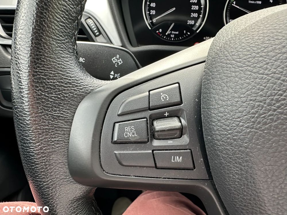 BMW X1 xDrive18d Advantage - 13